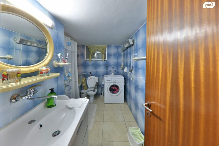 דירת גן, חנה סנש, קרית אתא