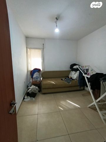 דירה, נחל אשכול 408, קרית ארבע, קרית ארבע