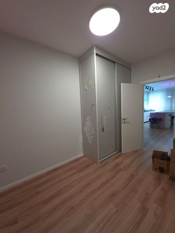 דירה, דרך בן גוריון, בת ים