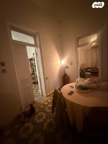 דירה, שדרות ירושלים, צהלון, שיכוני חסכון, תל אביב יפו