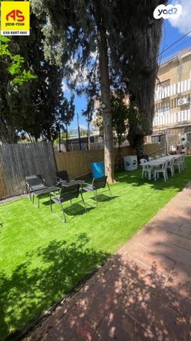 סמטת תחכמוני 