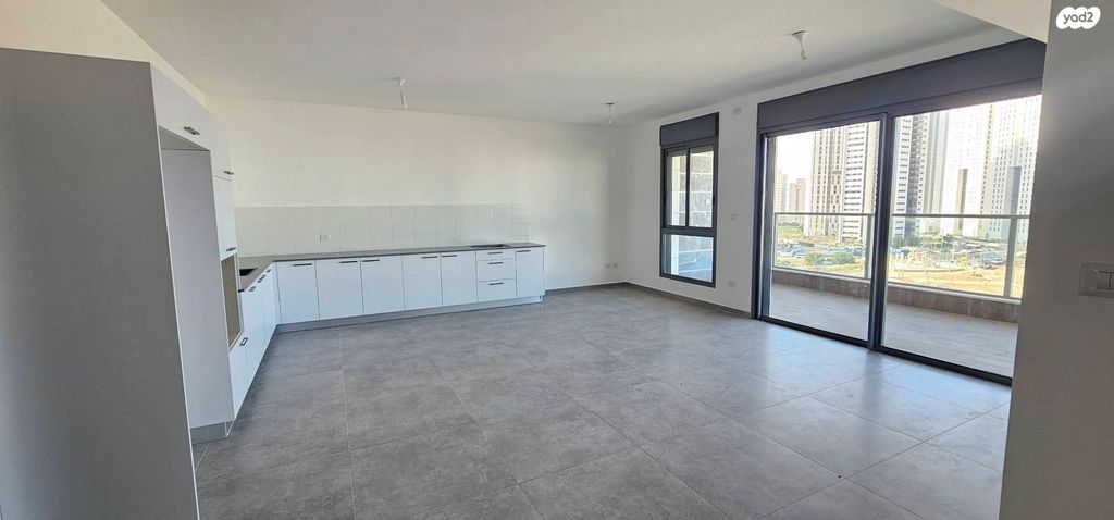 דירה, נוף הטיילת, נתניה