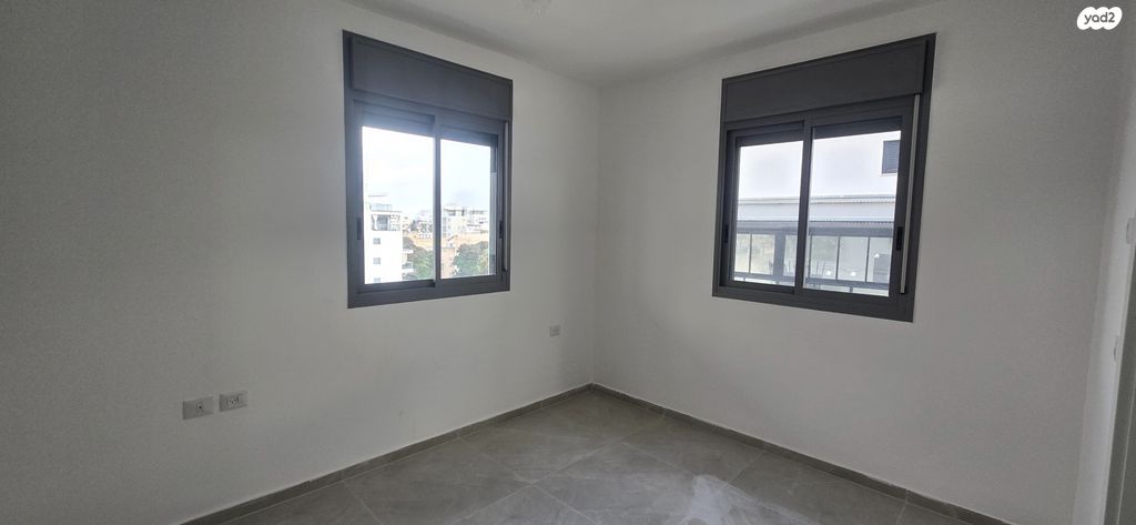 דירה, אליהו גולומב, פתח תקווה