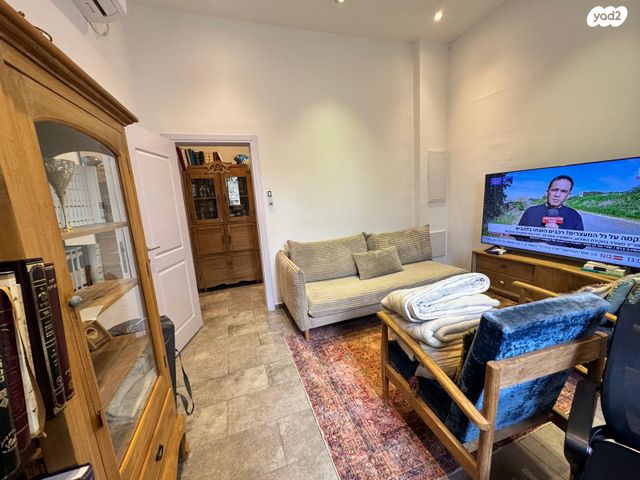 דירה, כפר גלעדי, פלורנטין, תל אביב יפו