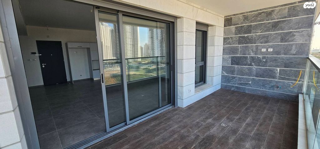 דירה, נוף הטיילת, נתניה