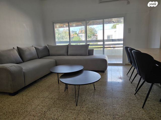 דירה, החקלאים, כפר ביאליק, כפר ביאליק