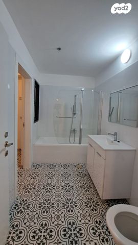 דירה, החילות, נרקיסים, ראשון לציון