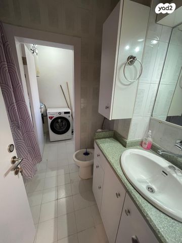 דירה, קרן היסוד, רוממה, חיפה