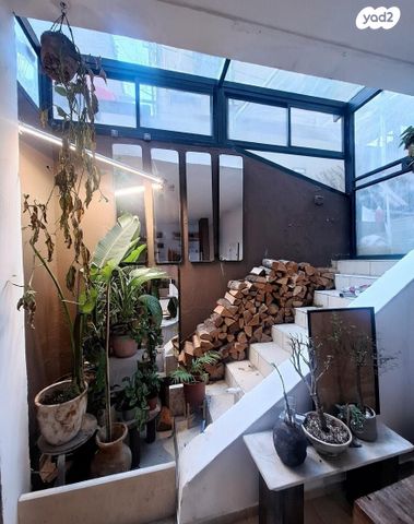 דירת גן, עצמון, נווה צדק, תל אביב יפו