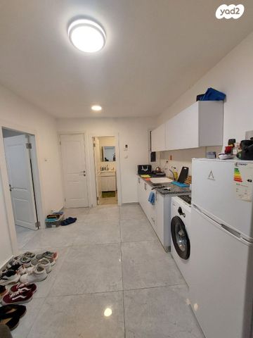 דירה, יצחק בן צבי 12, קרית ים ב', קרית ים