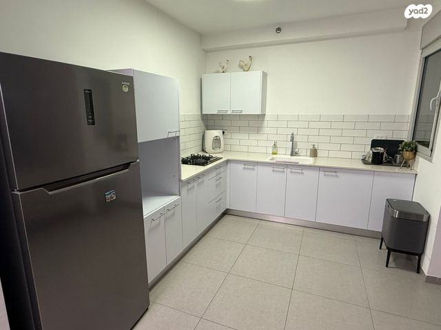 דירה, אהוד מנור 11, נאות אפק, אפקה, קרית ביאליק