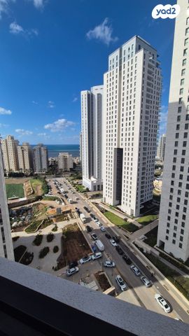 אמנון ליפקין שחק 