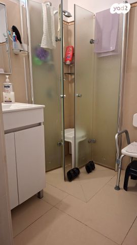 דירה, לח"י, דניה, רחובות