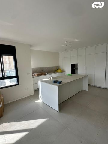 דירה, יותם, שמבור, חיפה