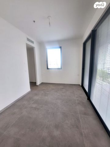 דירה, ויסוצקי 8, הצפון החדש - כיכר המדינה, תל אביב יפו