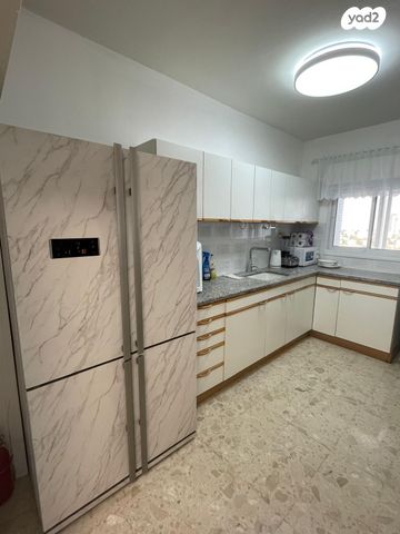 דירה, קרן היסוד, רוממה, חיפה