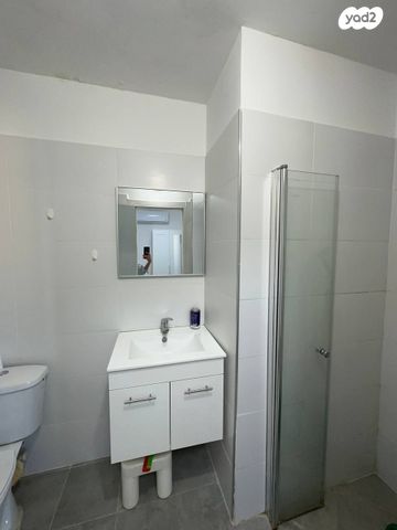 דירה, שדרות מח"ל 5, קרית חיים מערבית, חיפה