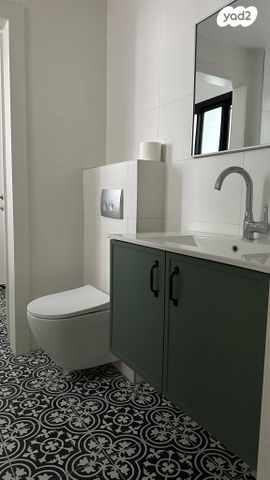 דירה, אור עקיבא