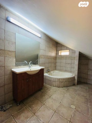 גג/ פנטהאוז, משה רחמילביץ', פסגת זאב, ירושלים