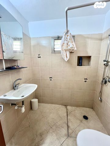 דירה, קרית אתא