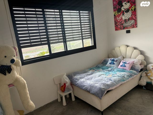 דו משפחתי, האילנות, גבעת נשר, נשר