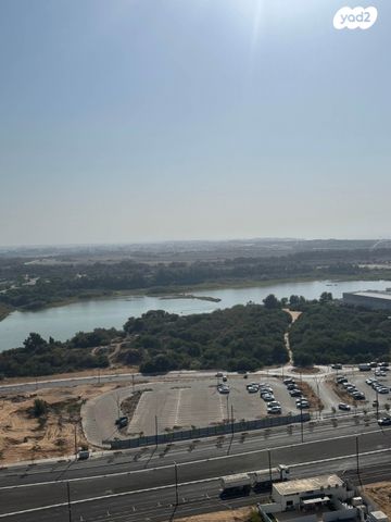 גג/ פנטהאוז, פארק העסקים האלף 1, פארק העסקים האלף, ראשון לציון