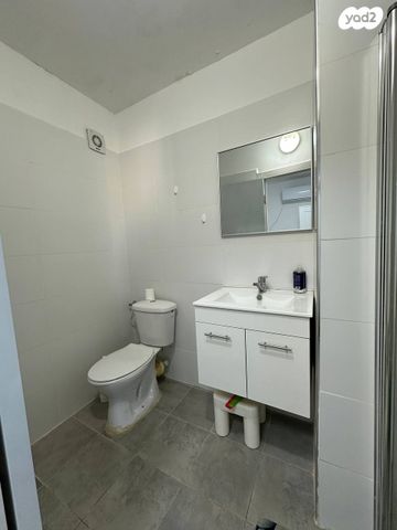 דירה, שדרות מח"ל 5, קרית חיים מערבית, חיפה