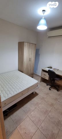 דירה, יצחק שיפר, שכונה ד', באר שבע