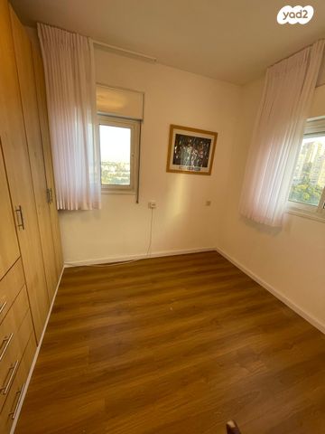 דירה, קרן היסוד, רוממה, חיפה