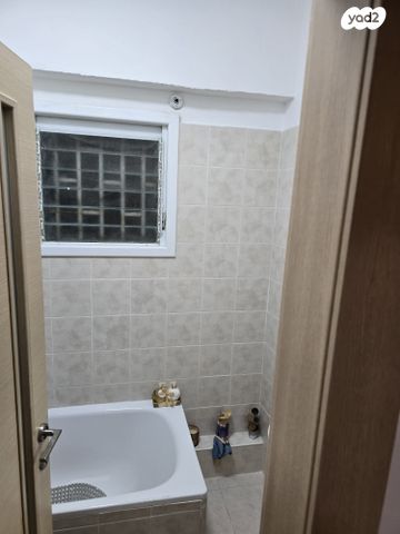 דירה, אחד העם, חולון