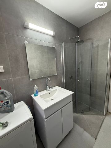 דירה, שבטי ישראל 4, גבעת אולגה, חדרה