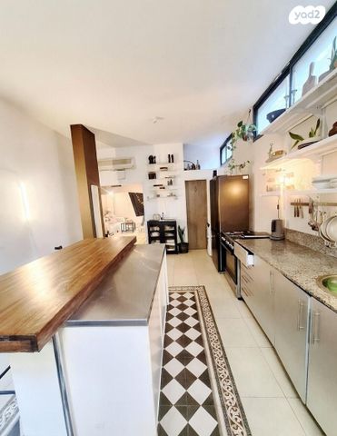 דירת גן, עצמון, נווה צדק, תל אביב יפו