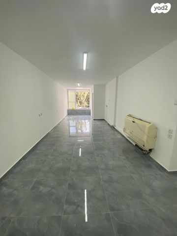 דירה, יוסף סרלין 3, נווה ברבור, כפר שלם מערב, תל אביב יפו