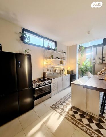 דירת גן, עצמון, נווה צדק, תל אביב יפו