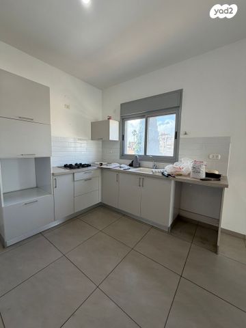 דירה, גורדון, מרכז העיר, חדרה