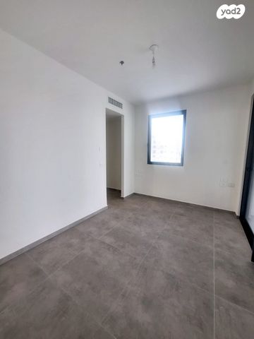 דירה, ויסוצקי 8, הצפון החדש - כיכר המדינה, תל אביב יפו