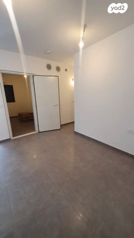 דירה, תבור 12, בית בפארק ,פרדס בחסכון, אור יהודה