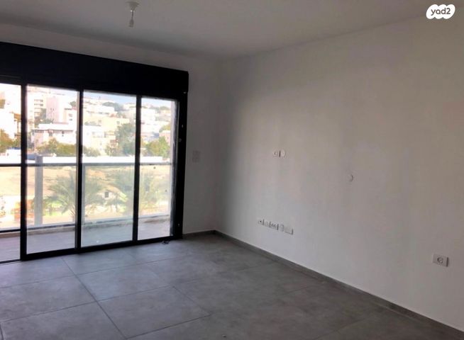 דירה, שאר העיר, מודיעין מכבים רעות