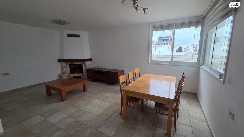 ב' / צפון מערב העיר