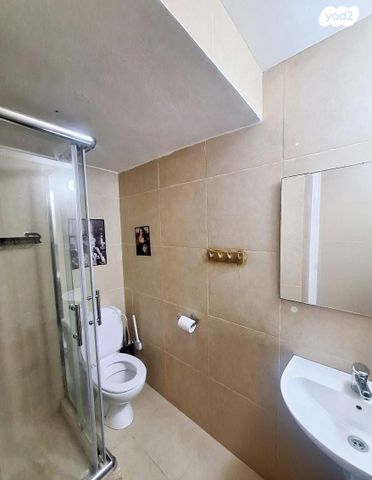 דירת גן, עצמון, נווה צדק, תל אביב יפו