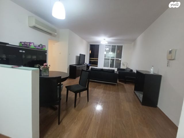 דירה, קליי, הצפון החדש - כיכר המדינה, תל אביב יפו