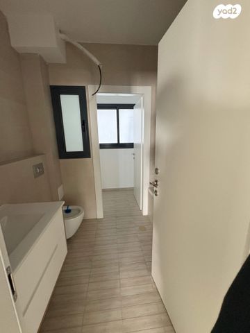 דירה, הגפן 4, קרית מלאכי