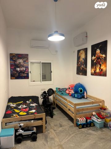 דו משפחתי, האילנות, גבעת נשר, נשר