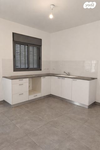 דירת גן, נהר הירדן, רמת נבון . הר כרמי, כרמיאל