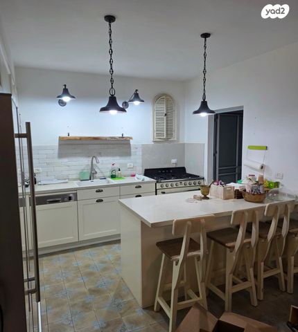 אורי צבי גרינברג 