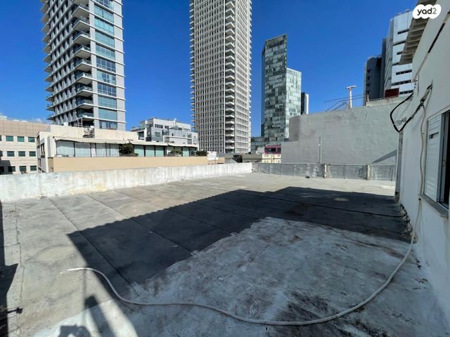 לילינבלום 46