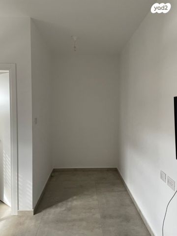 דירה, נתיבות