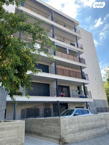 דירה, הר הצופים 23, קרית שרת מזרח, חולון