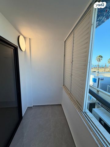 דירה, דב גרונר 8, עכו