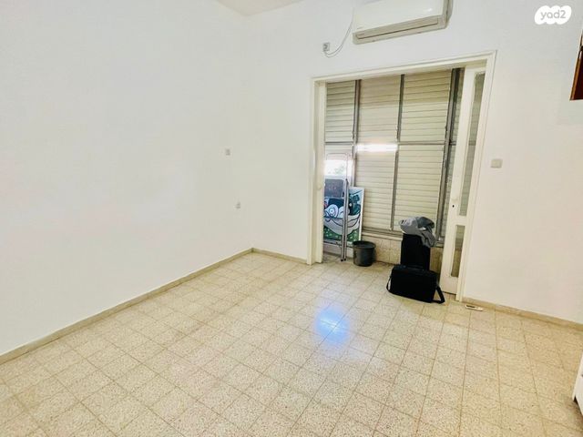 דירה, מלכי ישראל, הצפון הישן - דרום, תל אביב יפו